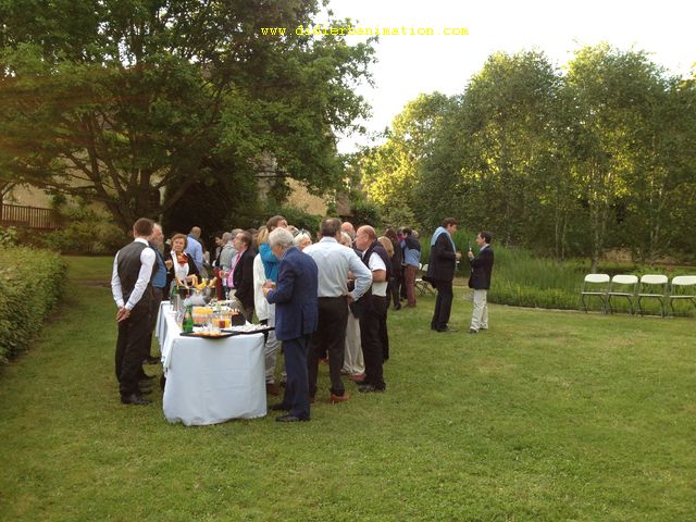 Garden Party 03.jpg